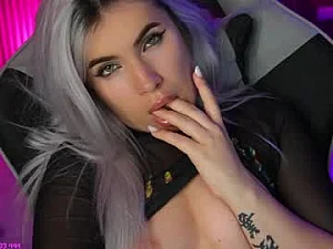 amina_haze