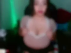 anniehh_