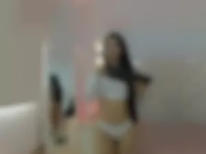 ariiaa_tay1