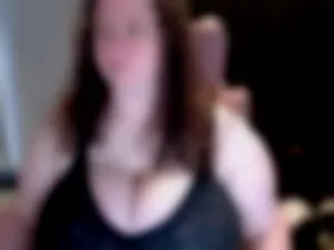cumonmybigtits007