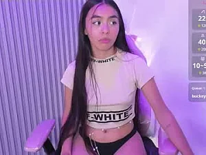 lanna_brunette