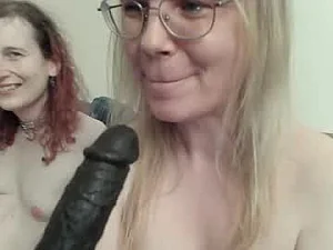 lara_tristessa