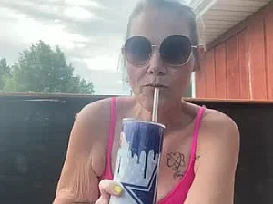 manhoe_cumdumpster