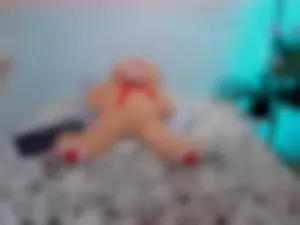 melanny_bloom