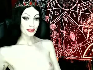 missmoondoll