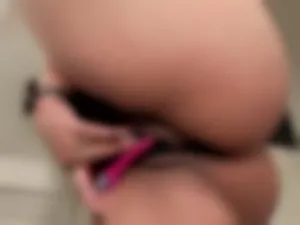 momgoeswild