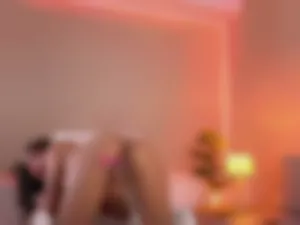 naomi_silk