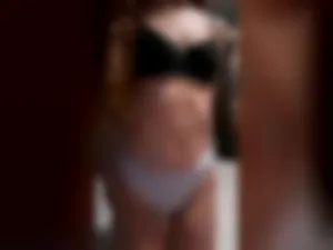 naughtypetite51