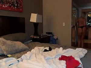 nikki_cums
