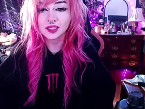 nymphok1tty