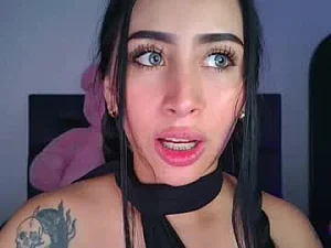 sara_stone03