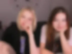 two_bitches666_77