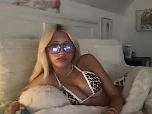 prettylittlelivy