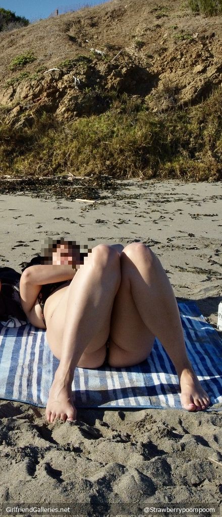 Nude on vacation