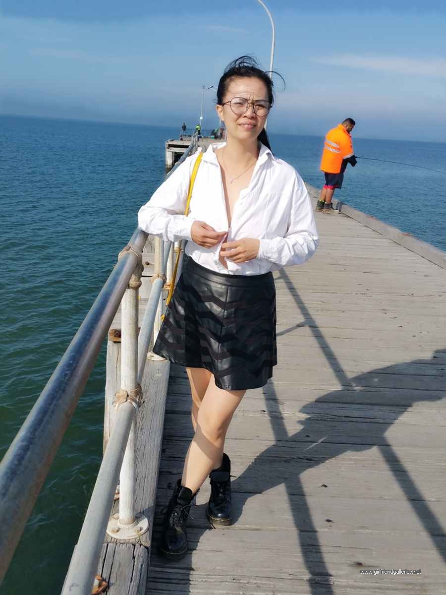 Chinese wife love to flash