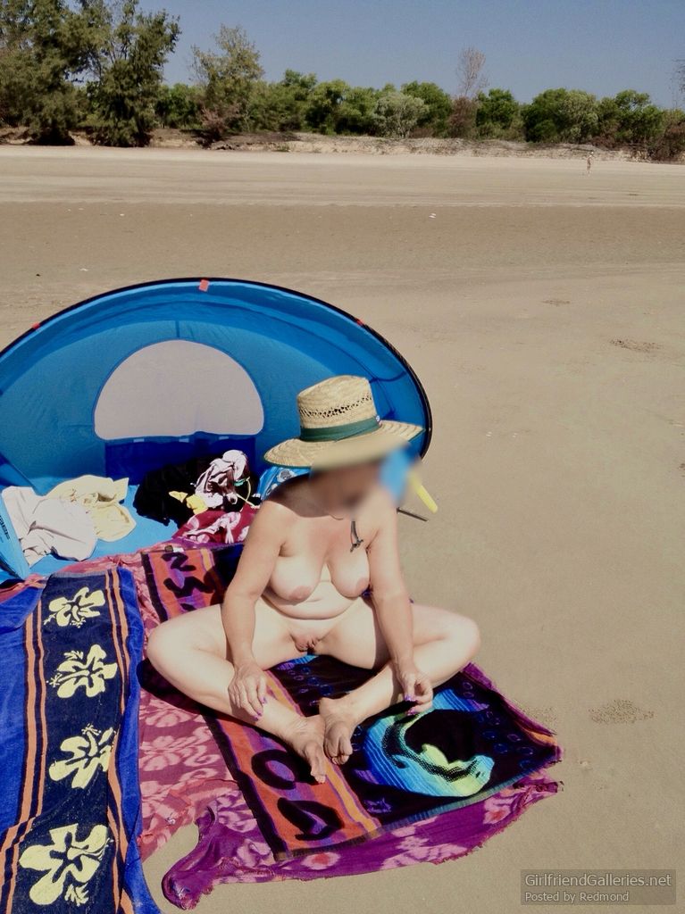 Mature mom milf enjoying the beach