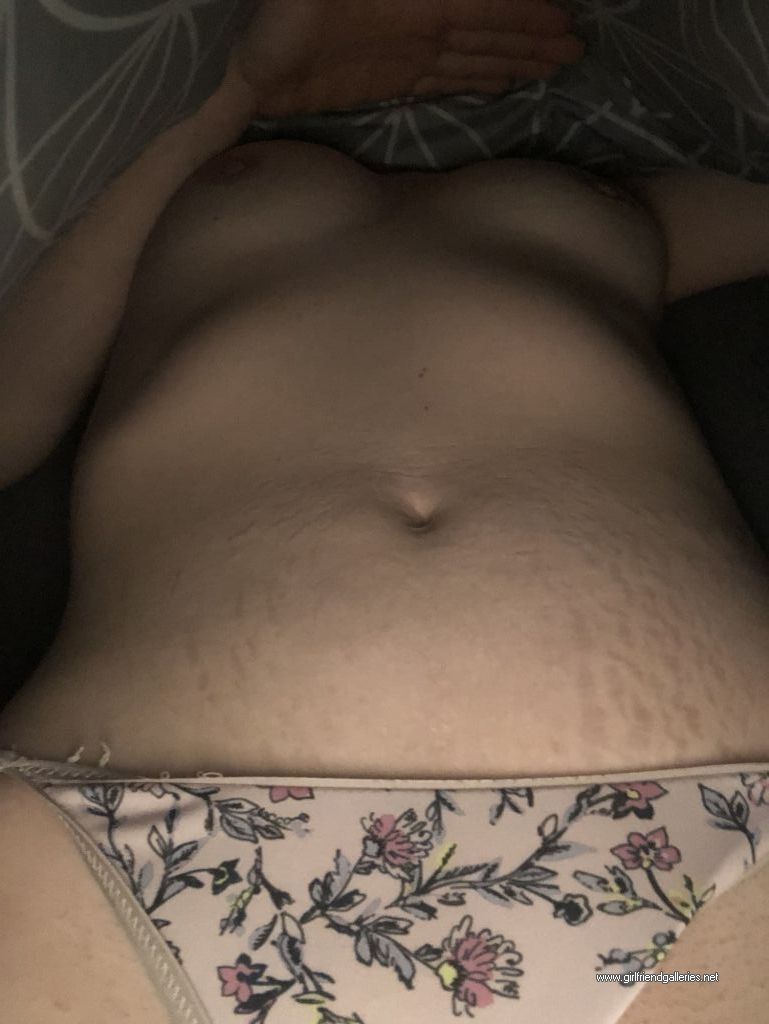 25yo wife