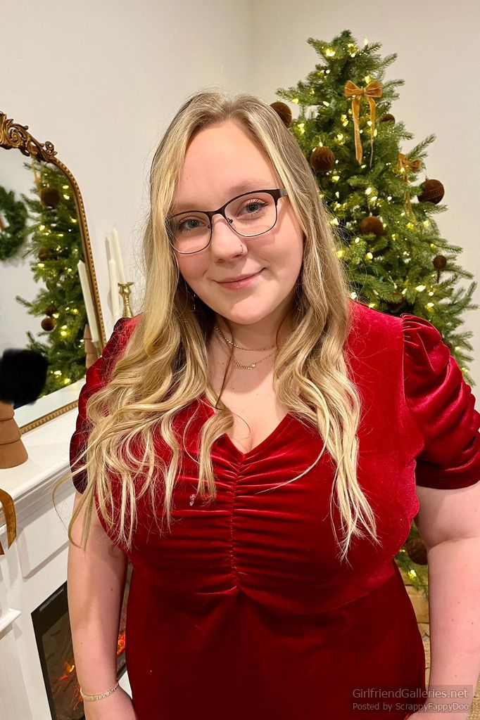 All I want for Christmas is you! (And your cock)