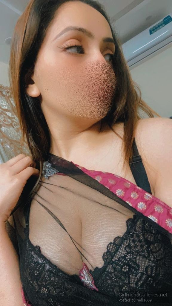 MY SEXY SAREE PICS