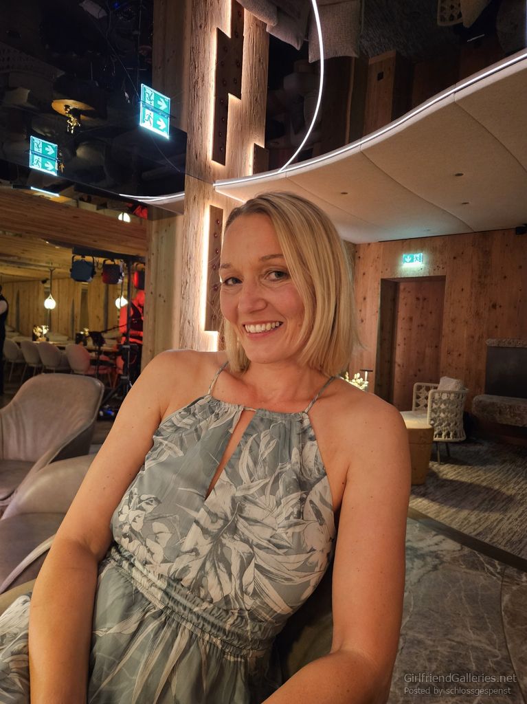 Horny MILF at the wellness hotel