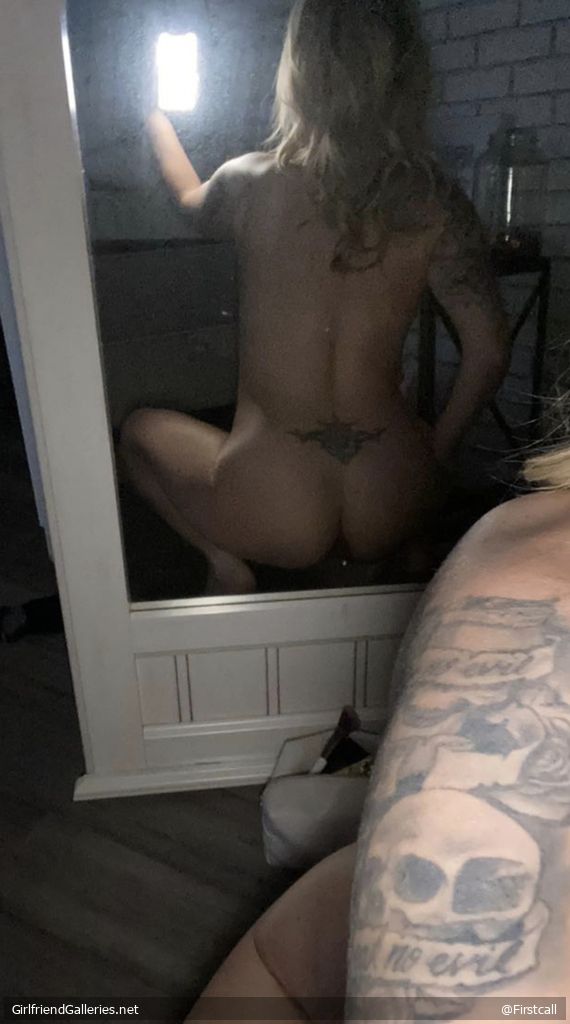 Loves taking pictures