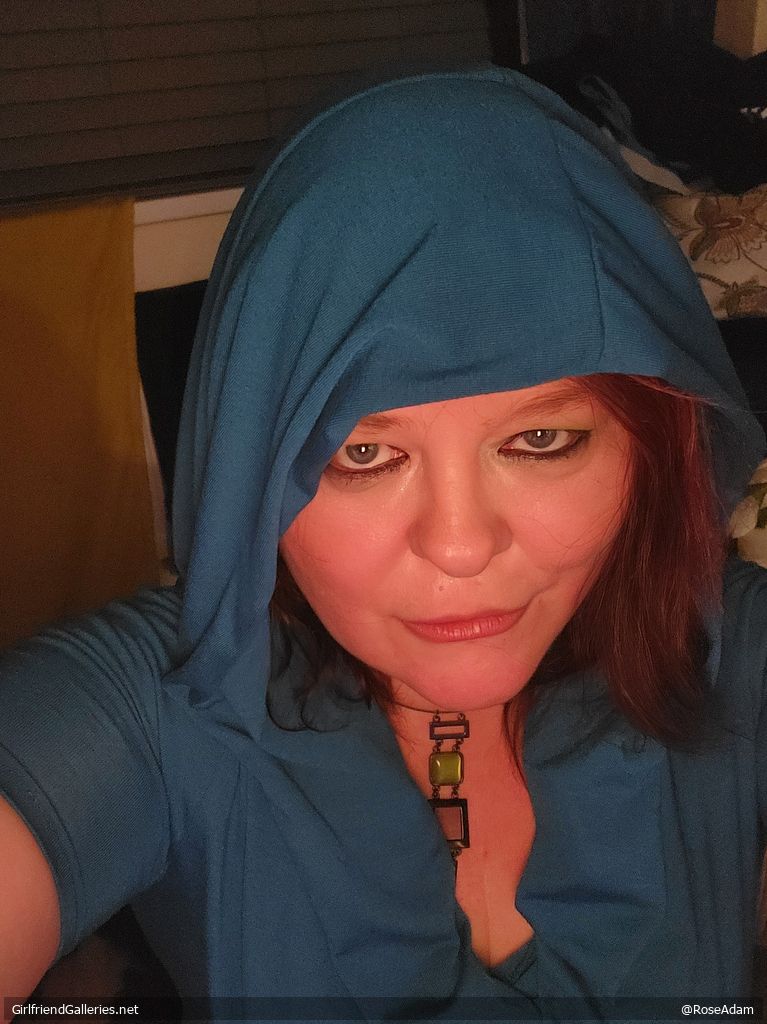 Fantasy dress up magical lady of the woods (QUIZ)