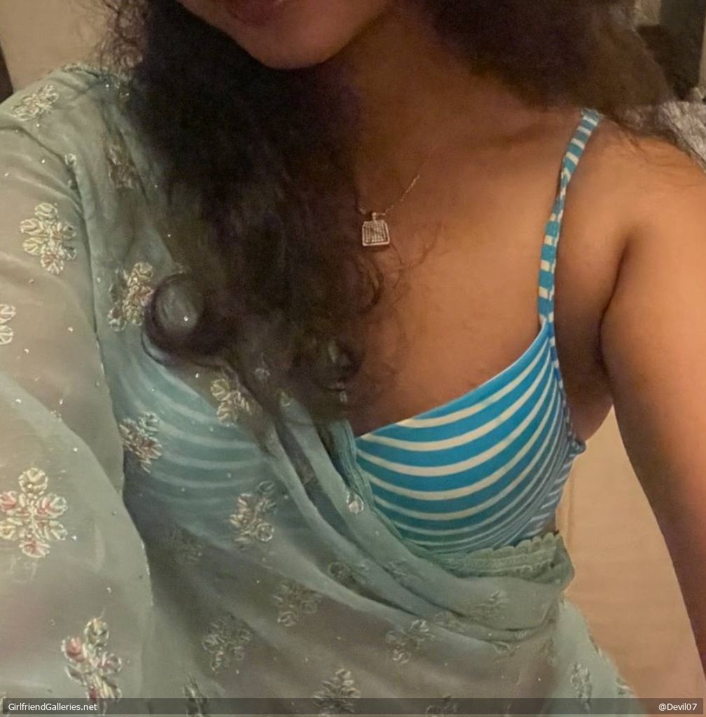 Tamil wife in blue saree