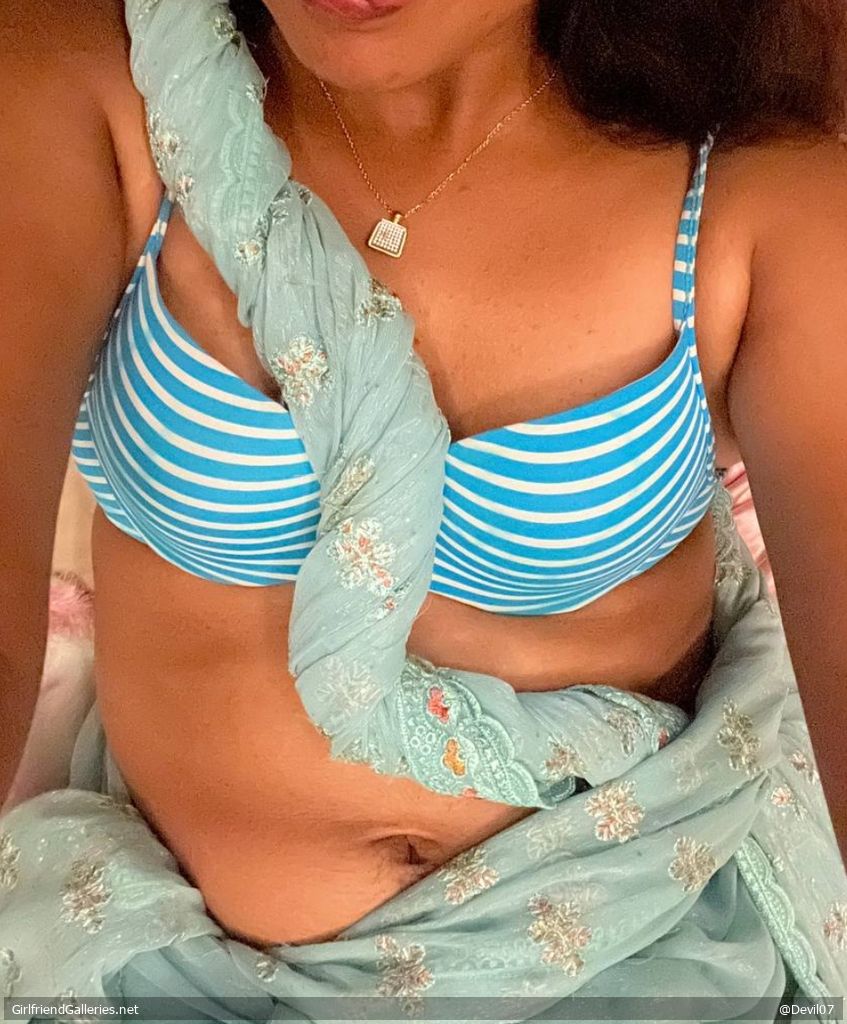 Tamil wife in blue saree