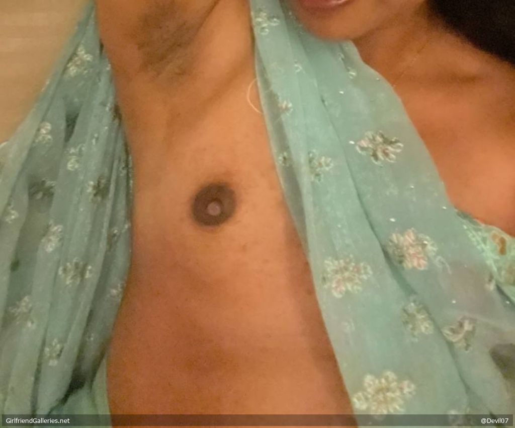 Tamil wife in blue saree