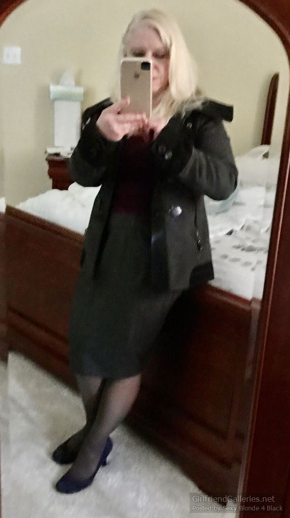 Sexy Blonde Feeling, Fingering Myself and Playing