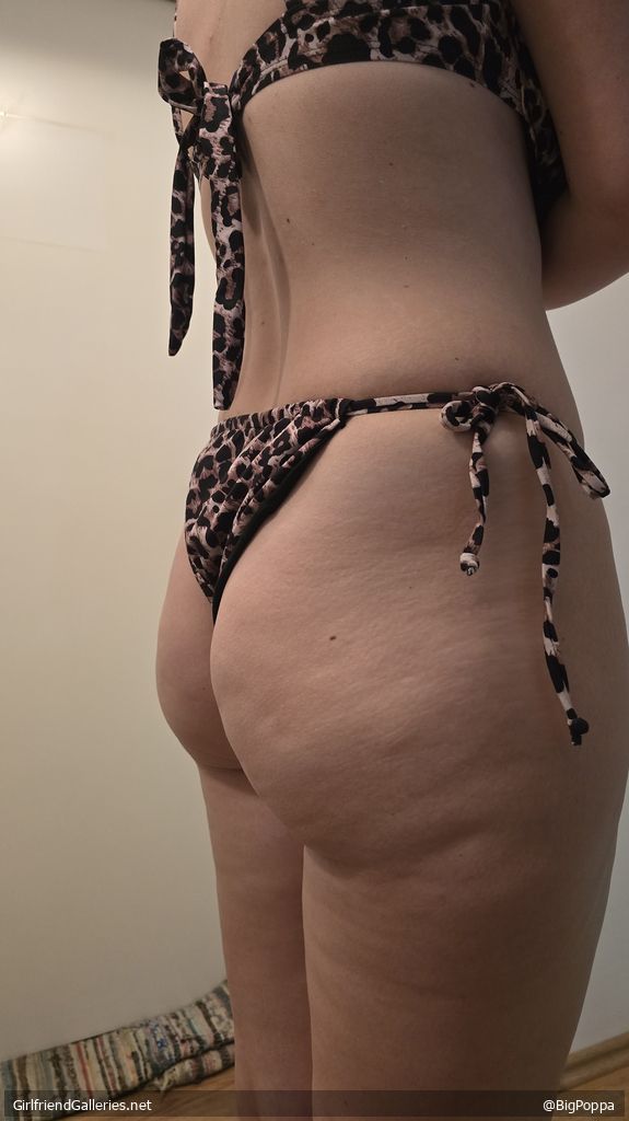 My sexy girlfriend