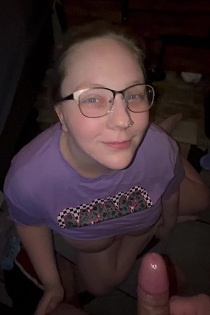 Mommy sucks my cock and takes a load to her face