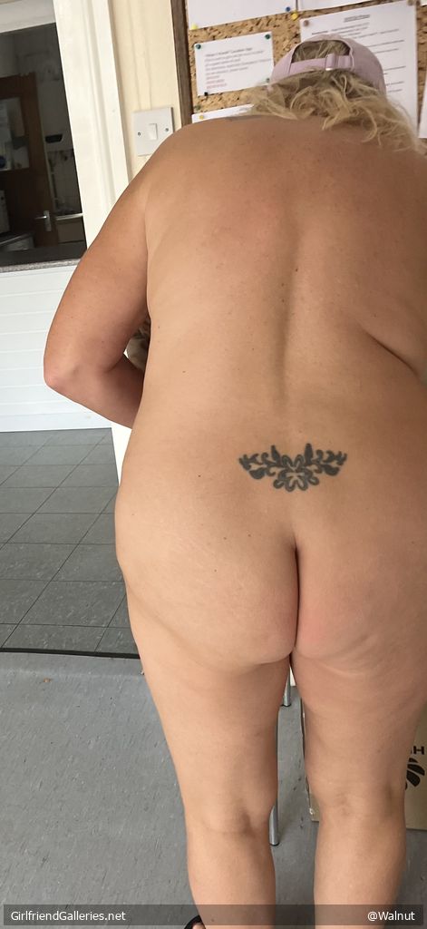 Getting ready for nude pictures