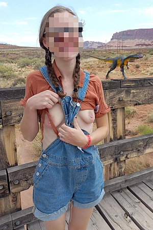 Random Hot Wife Pics