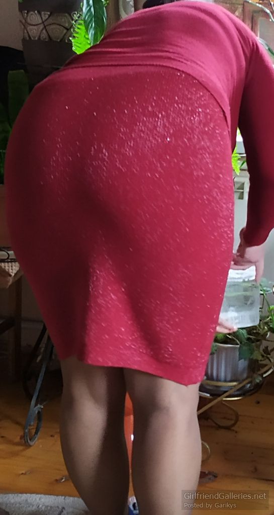 Housewife Vasyutka nice hairy pussy