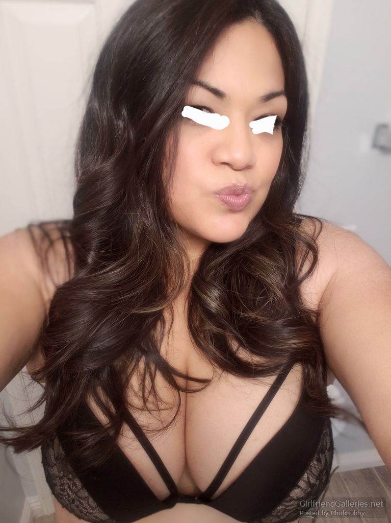 Chubby latina wife