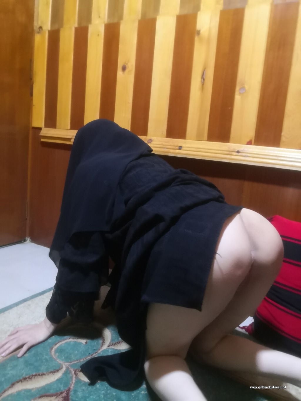 My arabin Niqab pussy قحبه منقبه مشتهيه 