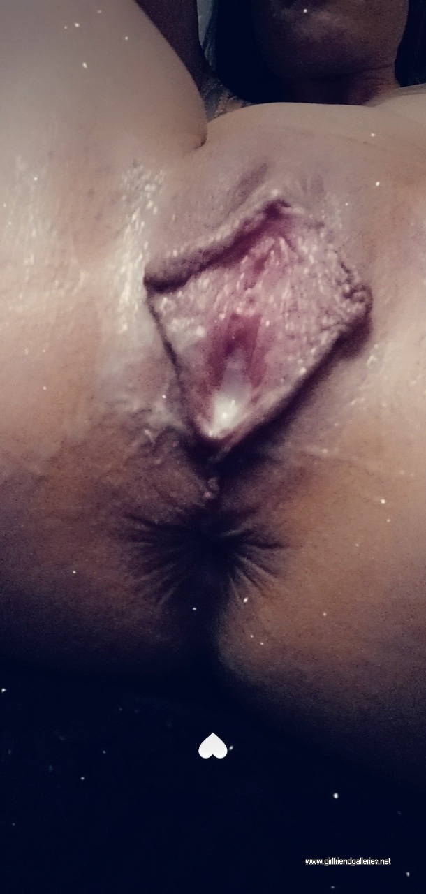 Doesn't my pussy look so pretty all filled with cum😍😍