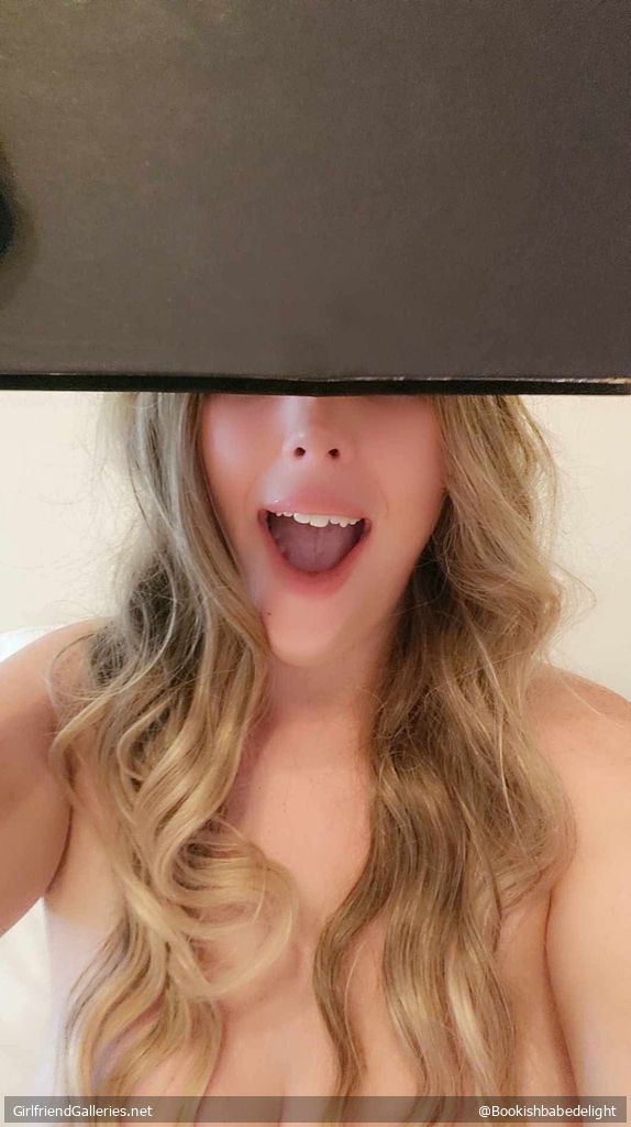 Book Bra