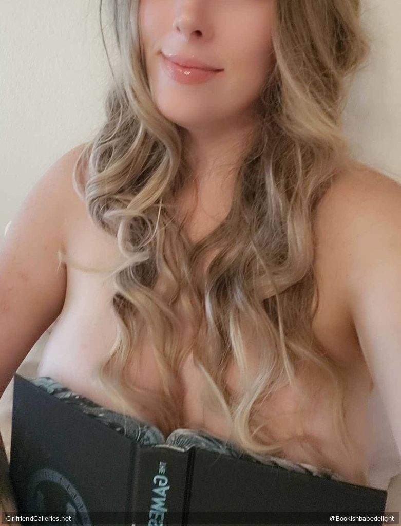 Book Bra