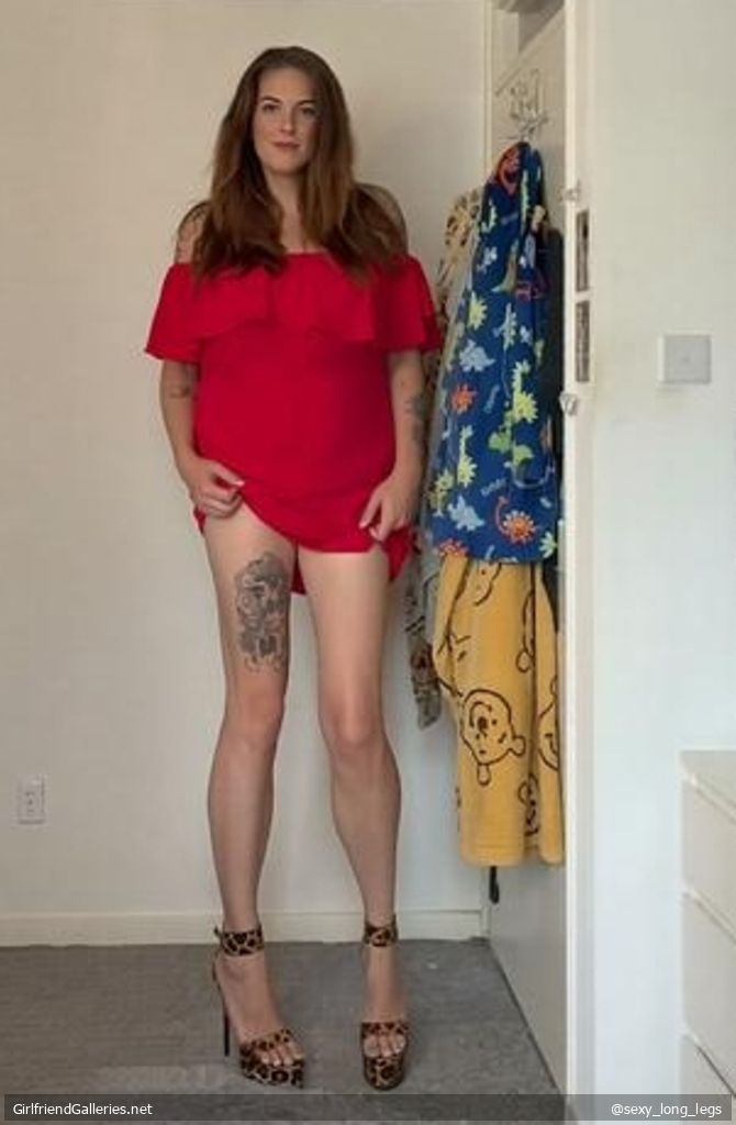 RED DRESS