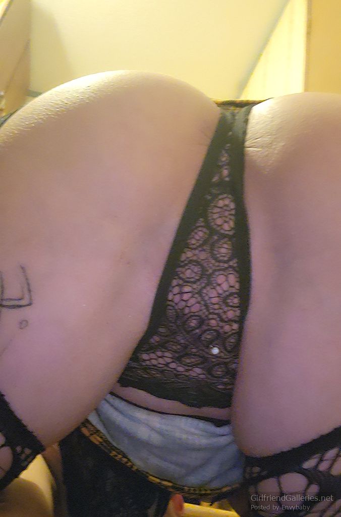 Who wants to let me do ANYTHING for a little extra credit? �