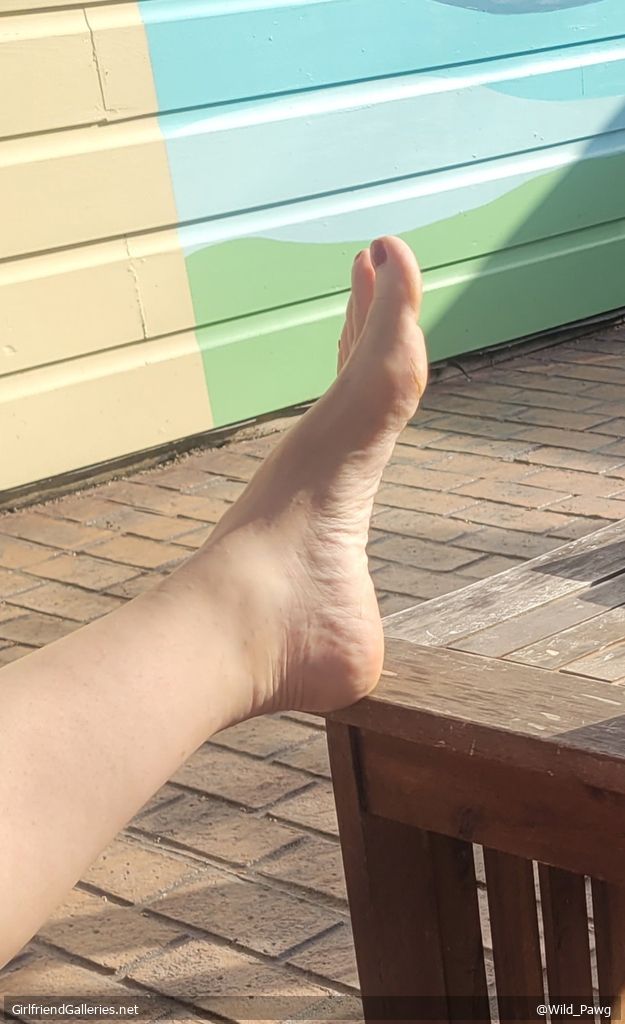 Ass and feet