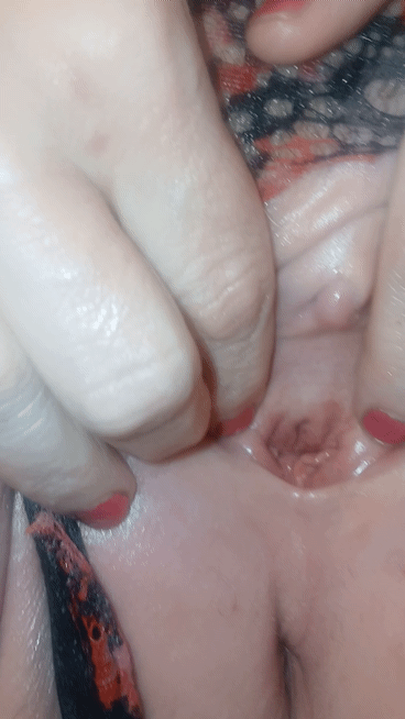 Random gifs of the wife