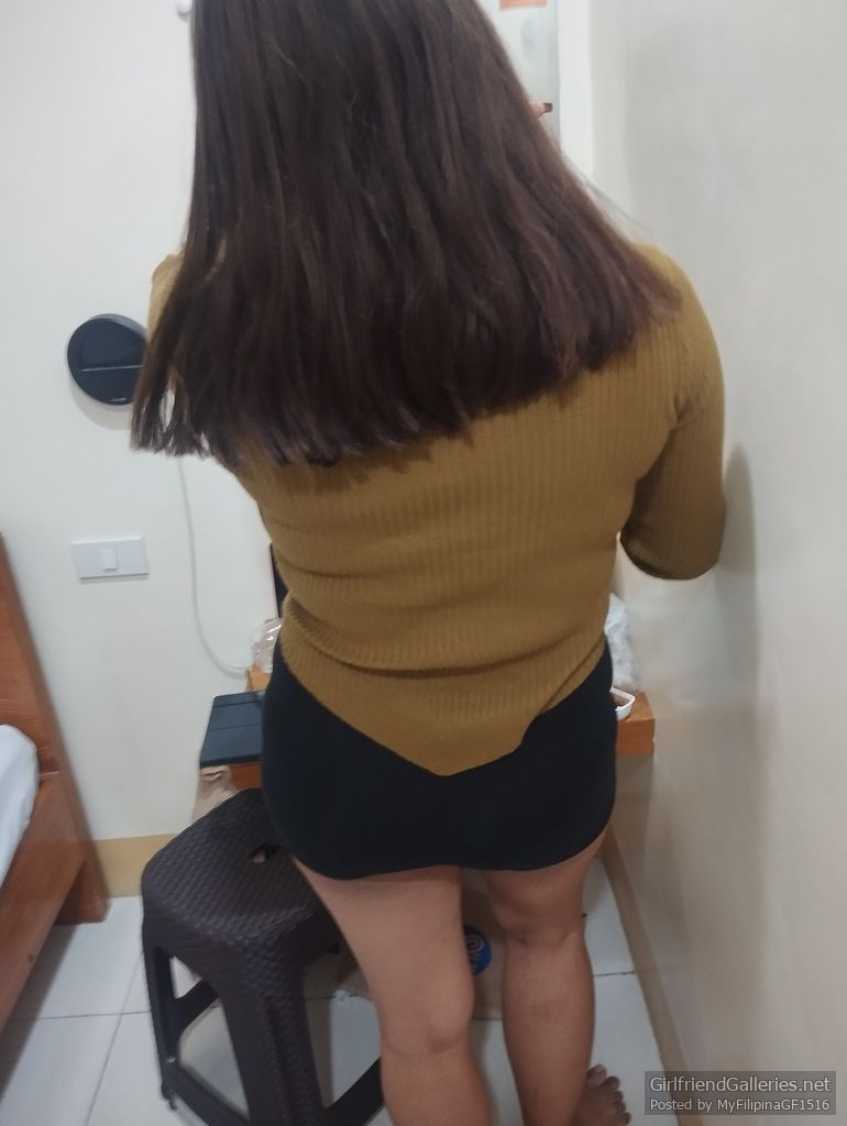 Filipina GF juicy ass