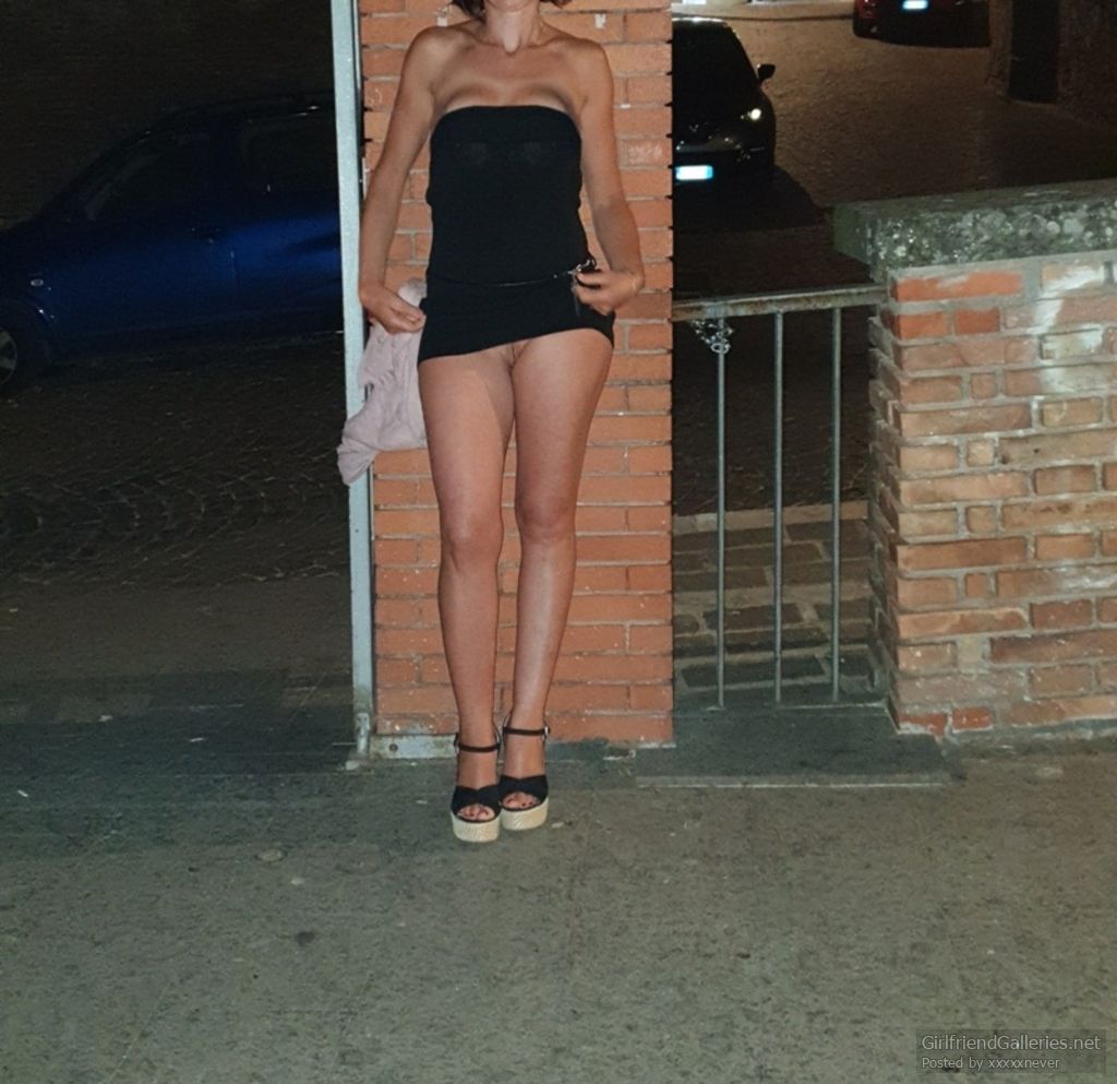 Damn black dress