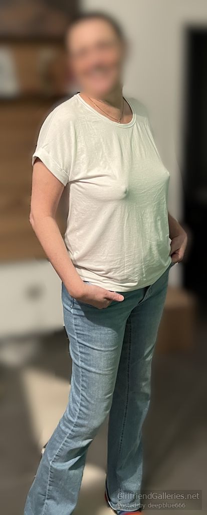 Pokies, braless and flashing