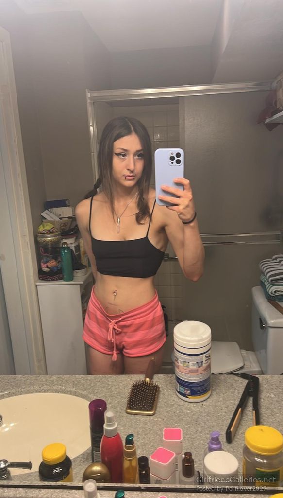Ash mirror selfies!