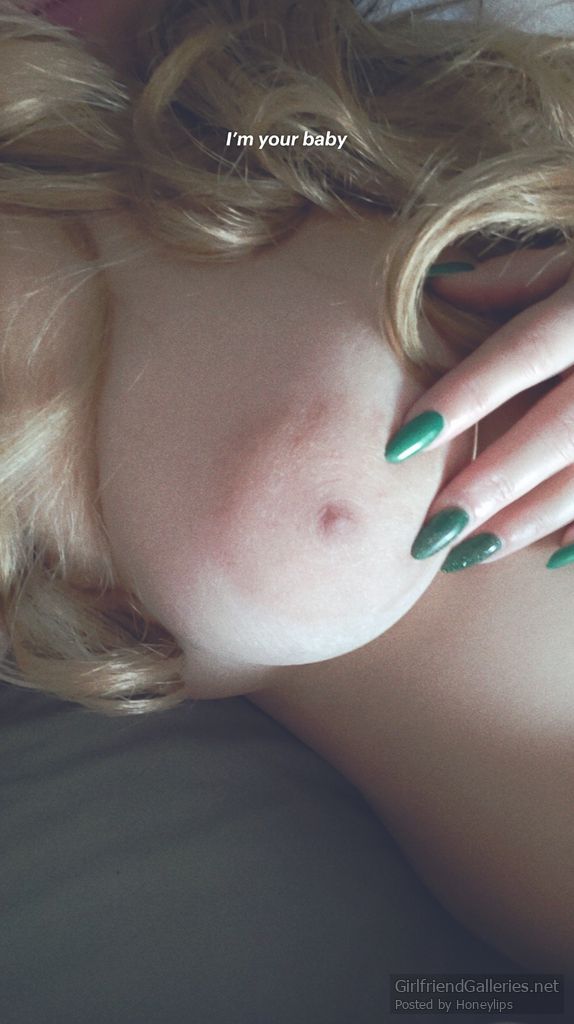 Sneak peek of Honeylips