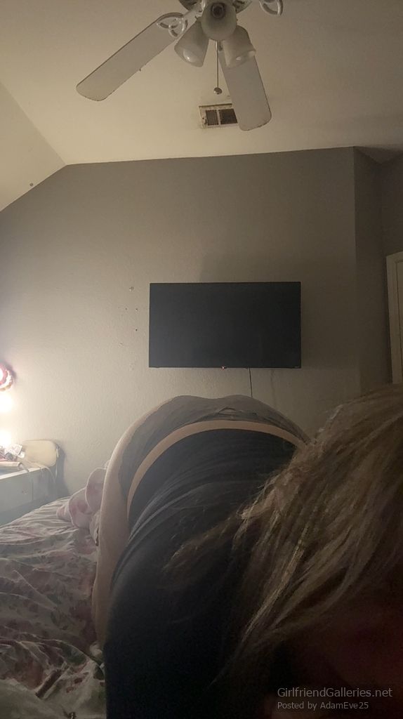 Show off my pussy tits